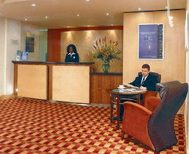 Premier Inn London Hampstead מראה פנימי תמונה